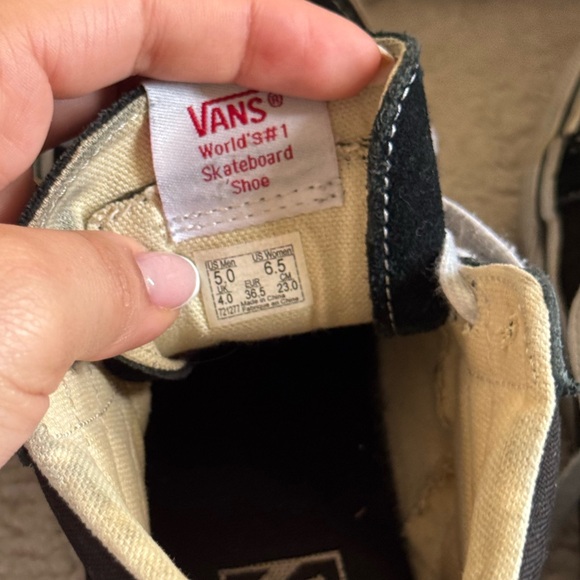 VANS Classic Black / White Hightop Skate Shoes | 6.5 W - Picture 6 of 6